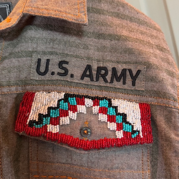 Double D Ranch top - Picture 2 of 8